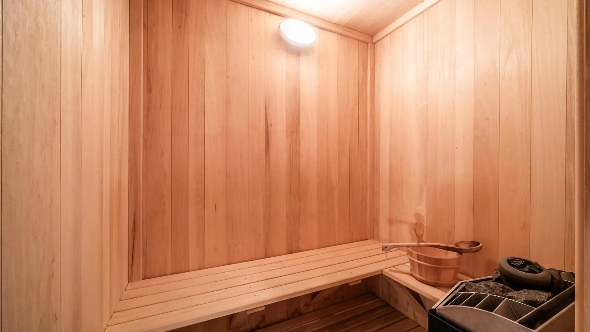 Chalet La Cabane, Carroz D Araches - By Emerald Stay