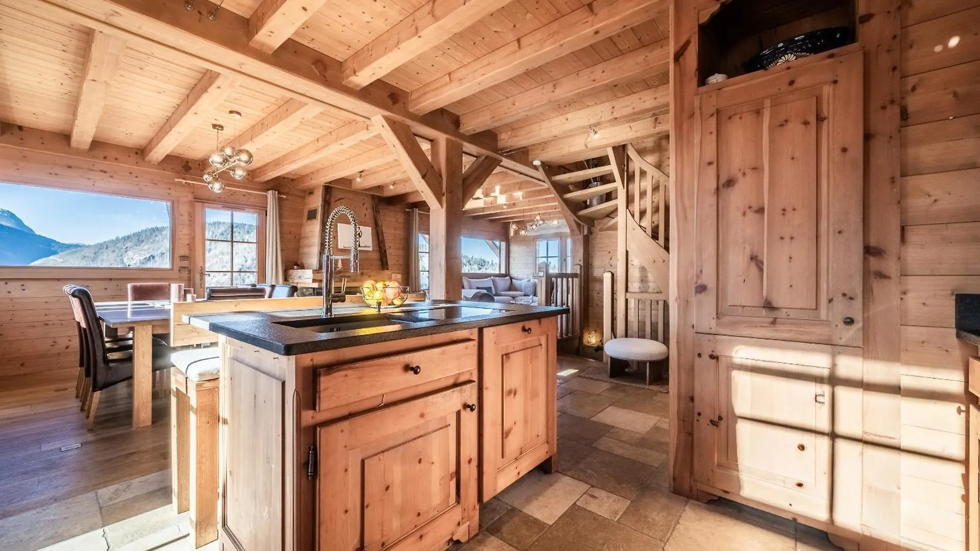 Chalet La Cabane, Carroz D Araches - By Emerald Stay 0*, Arâches